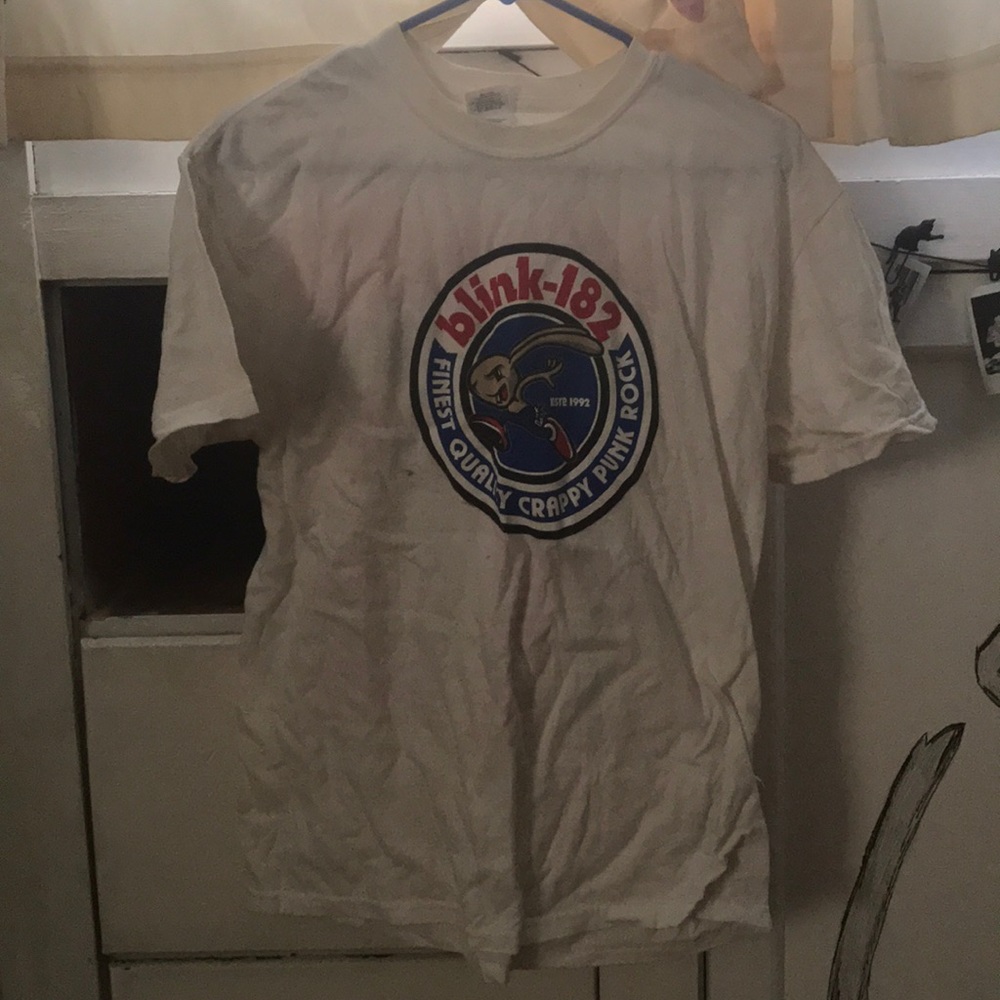 blink-182 2011 tour shirt